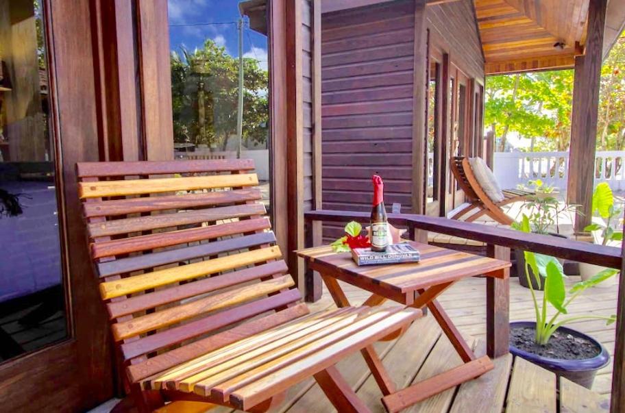 Marbucks Bed & Breakfast San Pedro  Dış mekan fotoğraf