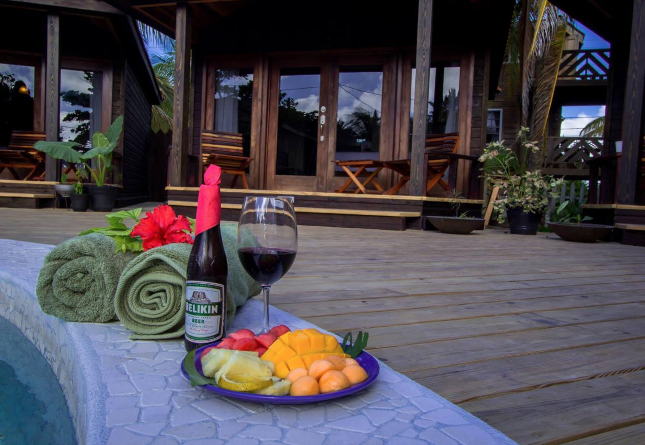 Marbucks Bed & Breakfast San Pedro  Dış mekan fotoğraf