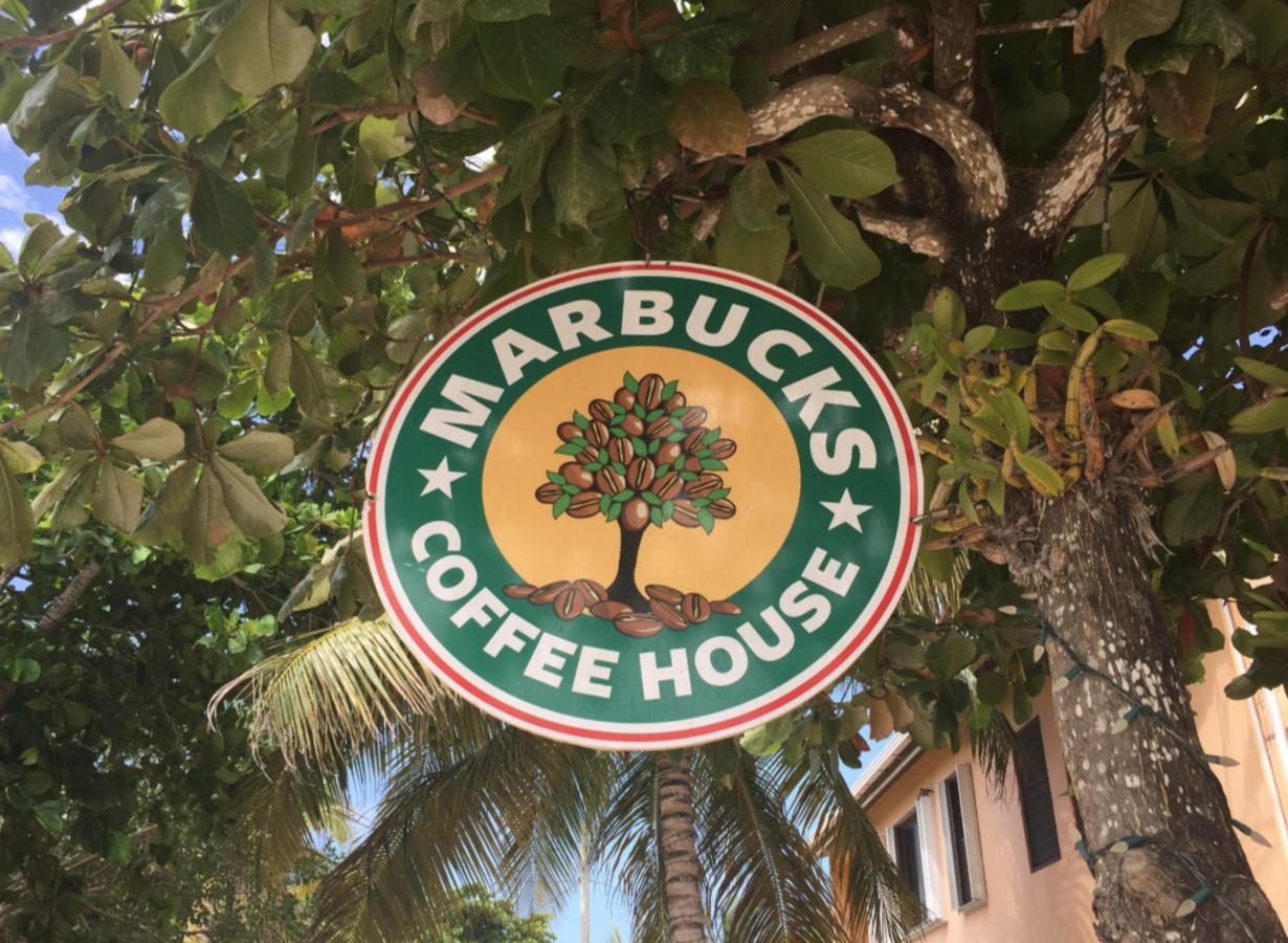 Marbucks Bed & Breakfast San Pedro  Dış mekan fotoğraf